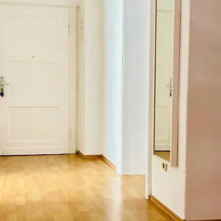 99qm Uniklinikum-essen Apartamento *